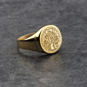 Absolventenring Uni Greifswald vergoldet